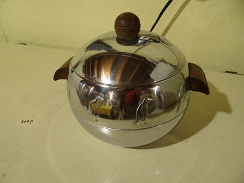 Property photo 15 - Personal Property Auction, Furniture, Glassware, Pictures, Kitchen Appliances, Household, Fishing Gear, Vintage Cameras, Electronics, Toys, Games